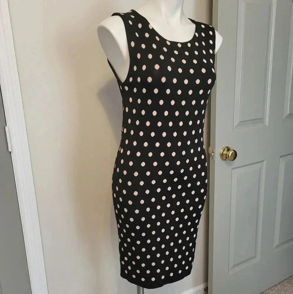 Alice & Olivia(Revolve)Martha Polka Dots Mini Dress(M) - Picture 3 of 8